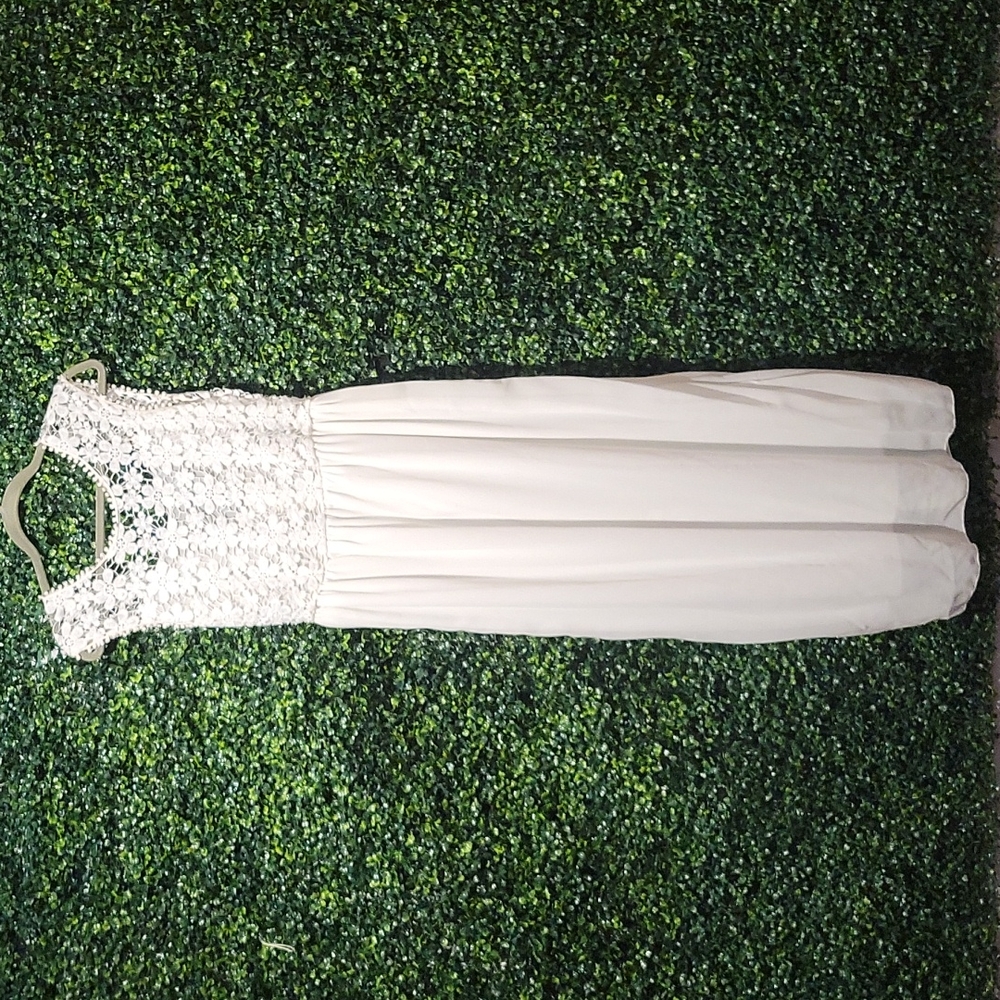 Long white dress